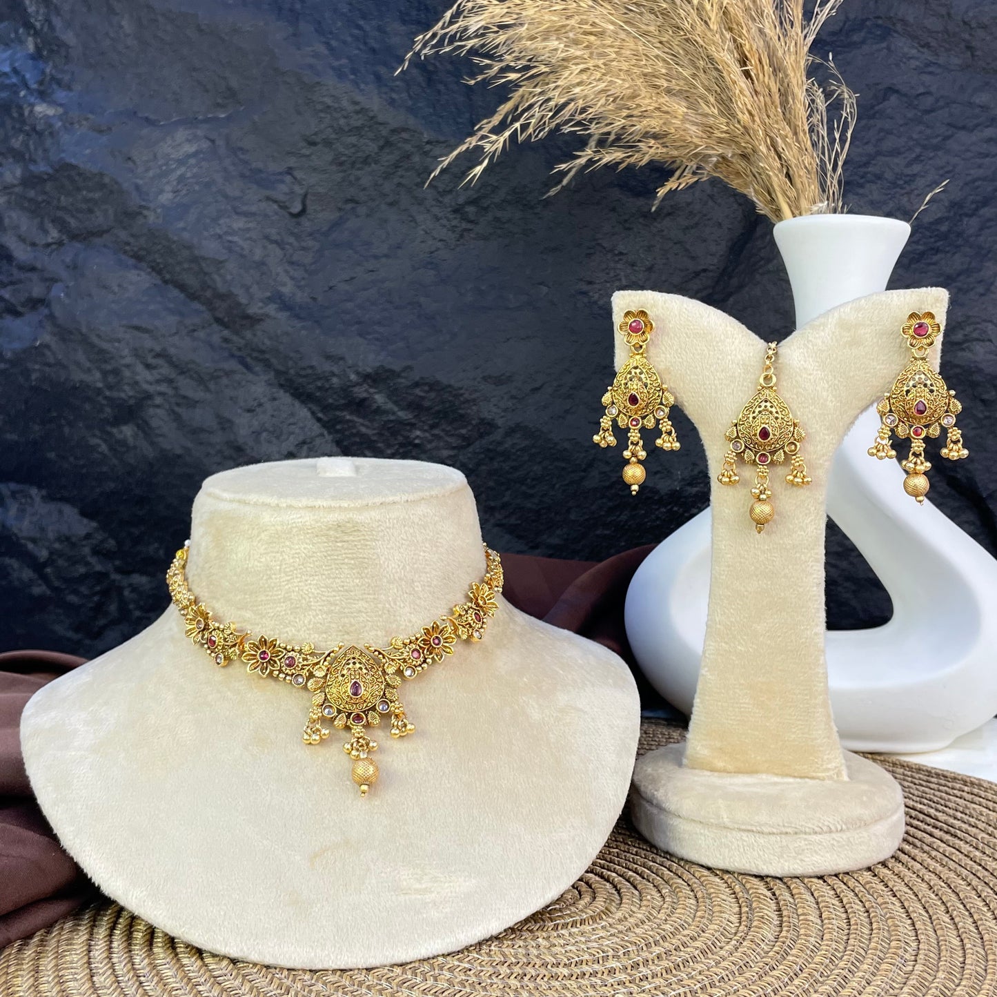 RAJWARI MANDALA HERITAGE NECKLACE SET