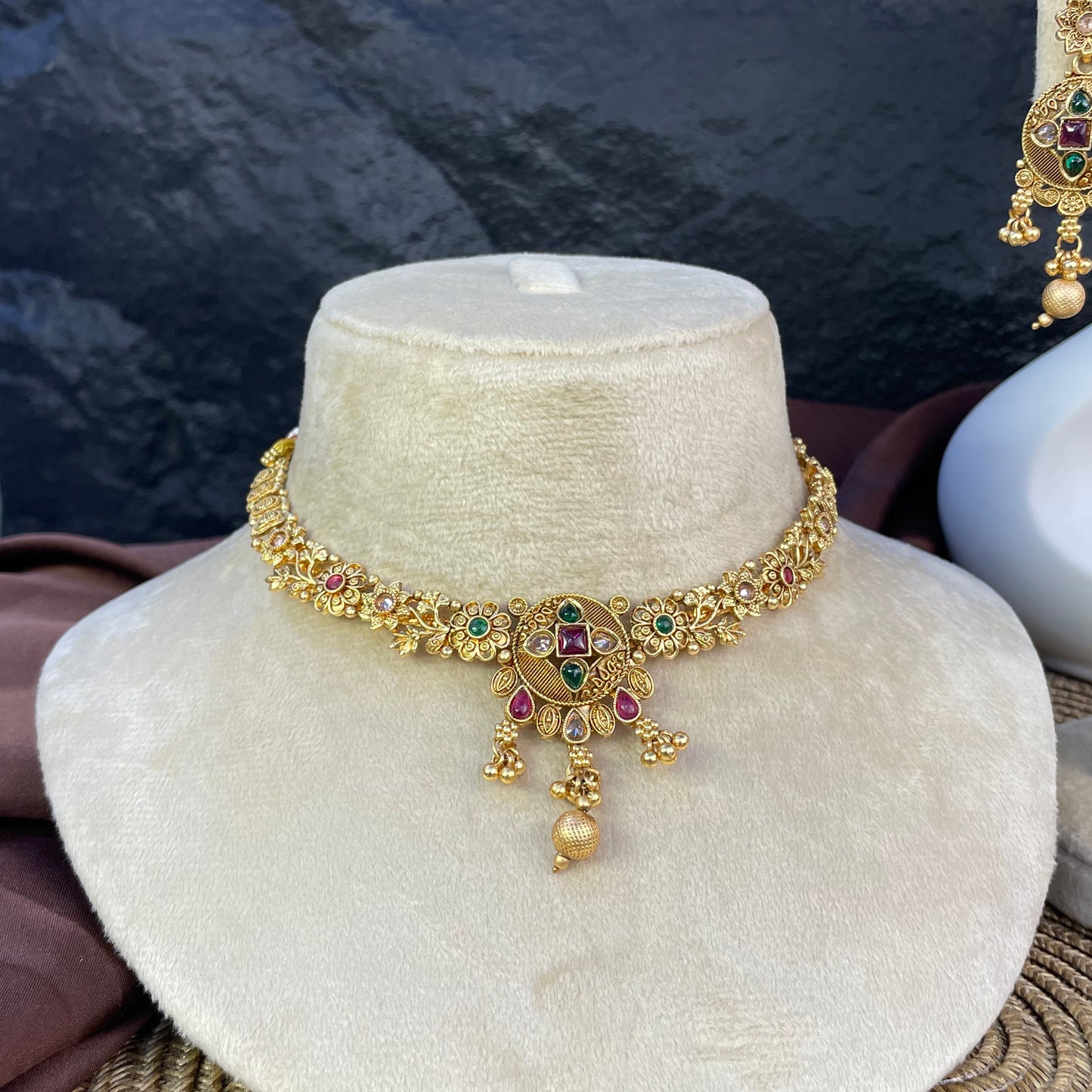 RAJWARI ETERNAL MANDALA NECKLACE SET