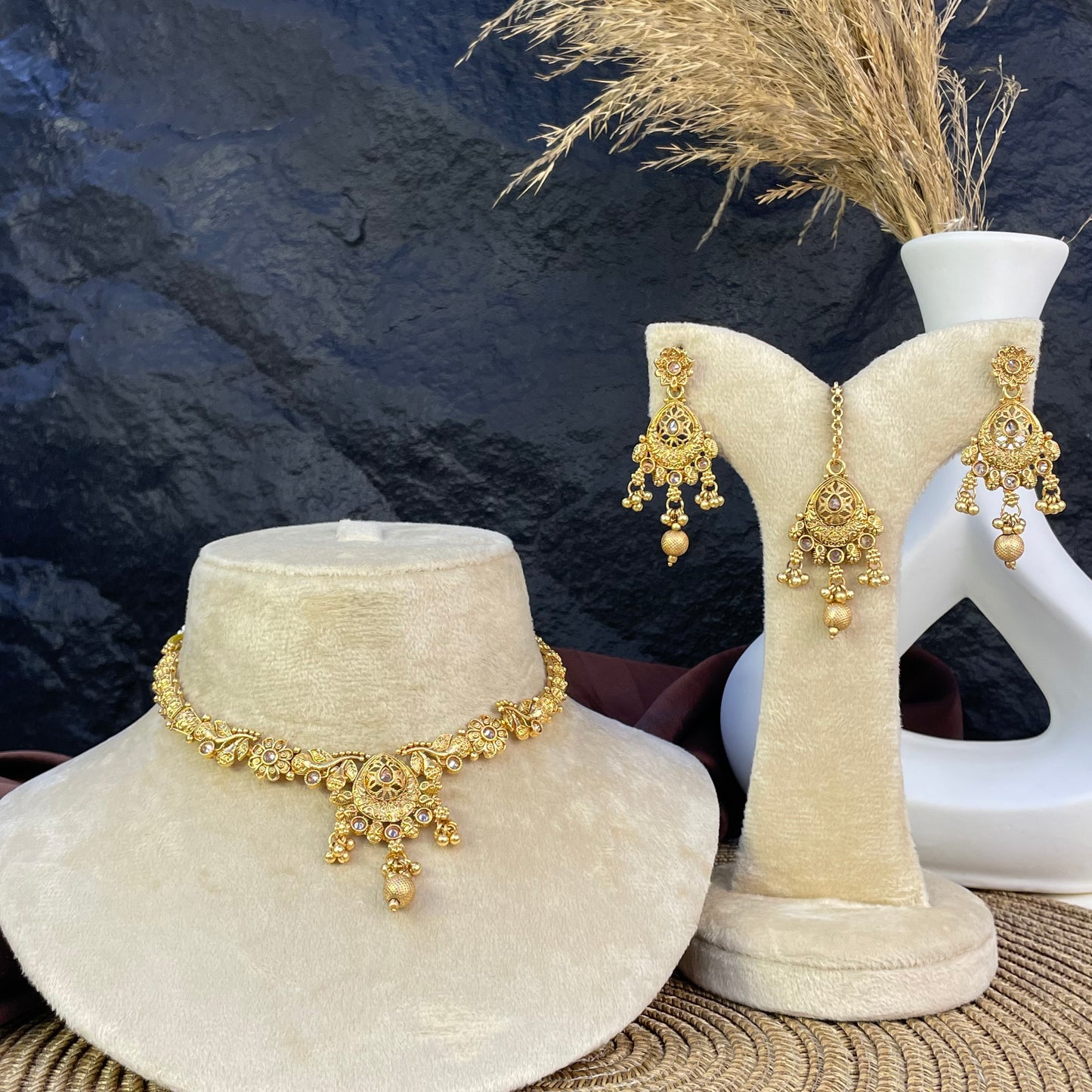 RAJWARI ROYAL MEHRAAB NECKLACE SET