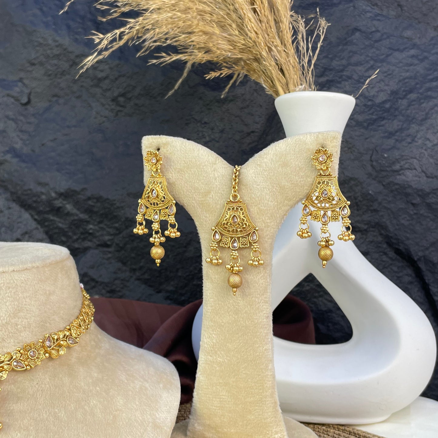 RAJWARI GEOMETRIC FILIGREE NECKLACE SET