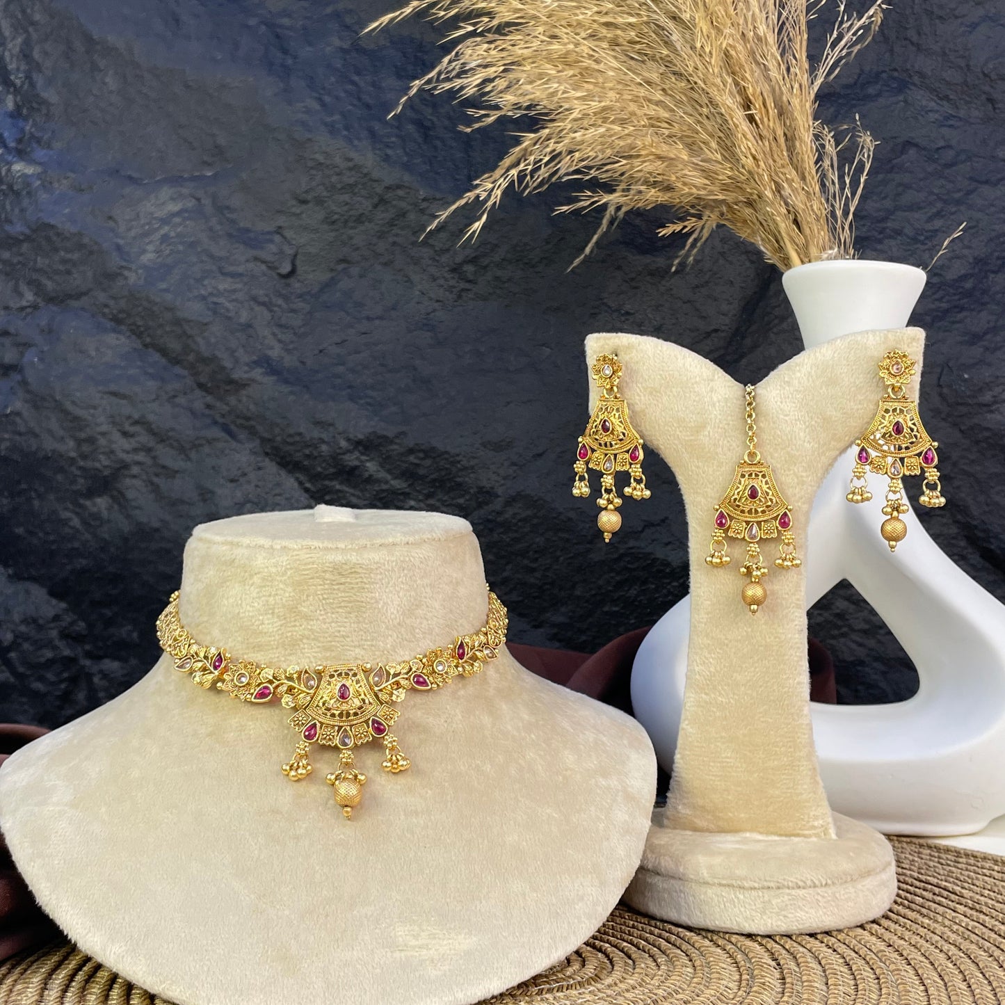 RAJWARI GEOMETRIC FILIGREE NECKLACE SET
