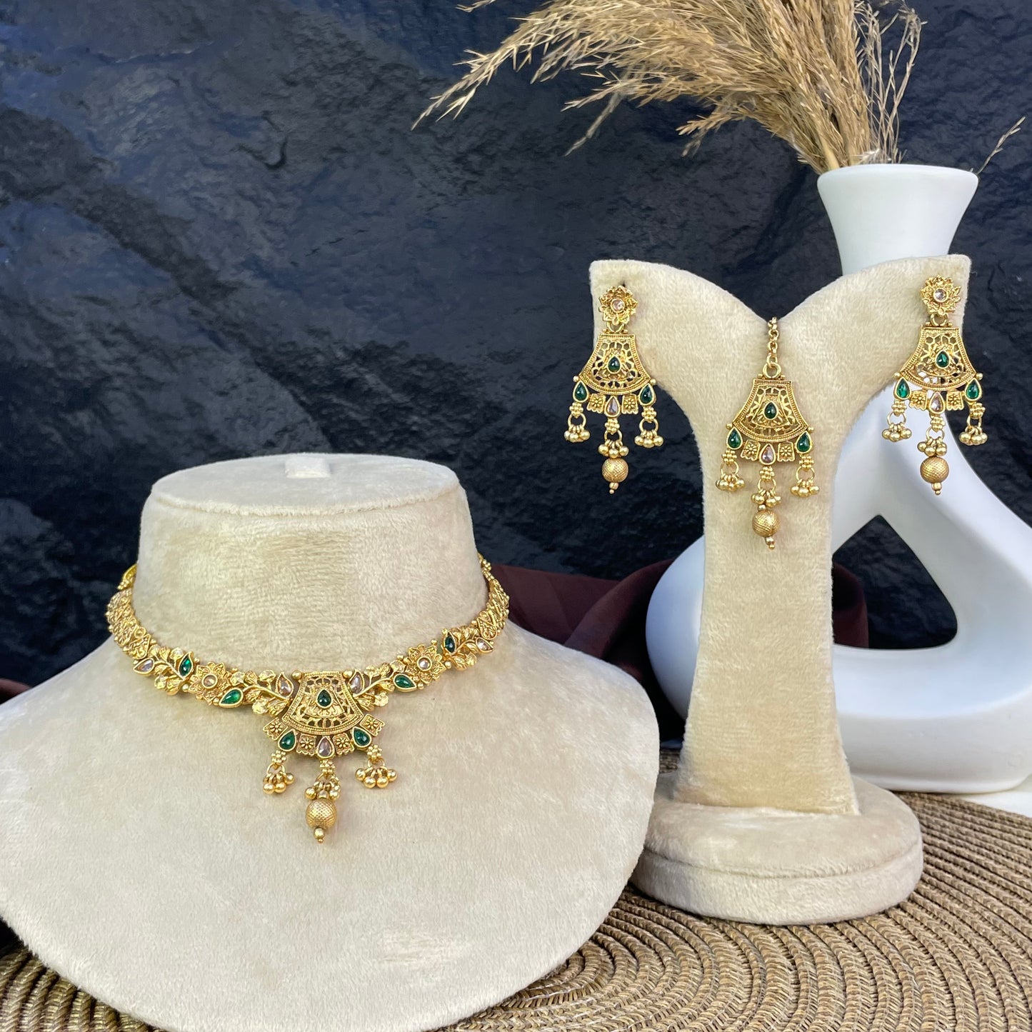 RAJWARI GEOMETRIC FILIGREE NECKLACE SET
