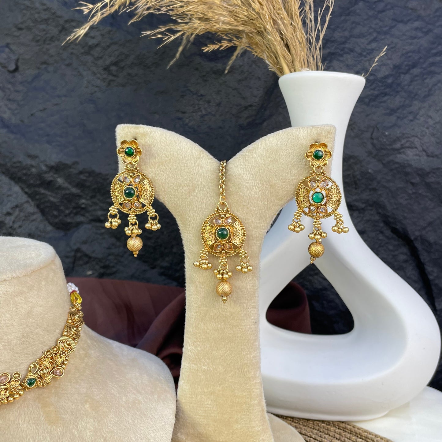 RAJWARI ANCIENT MANDALA NECKLACE SET