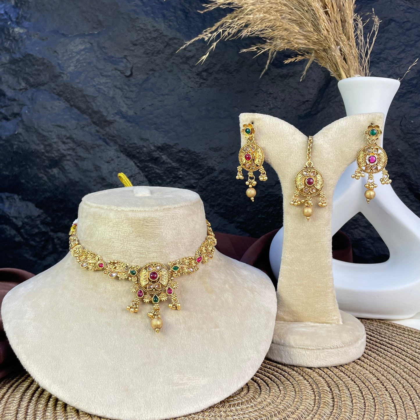 RAJWARI ANCIENT MANDALA NECKLACE SET
