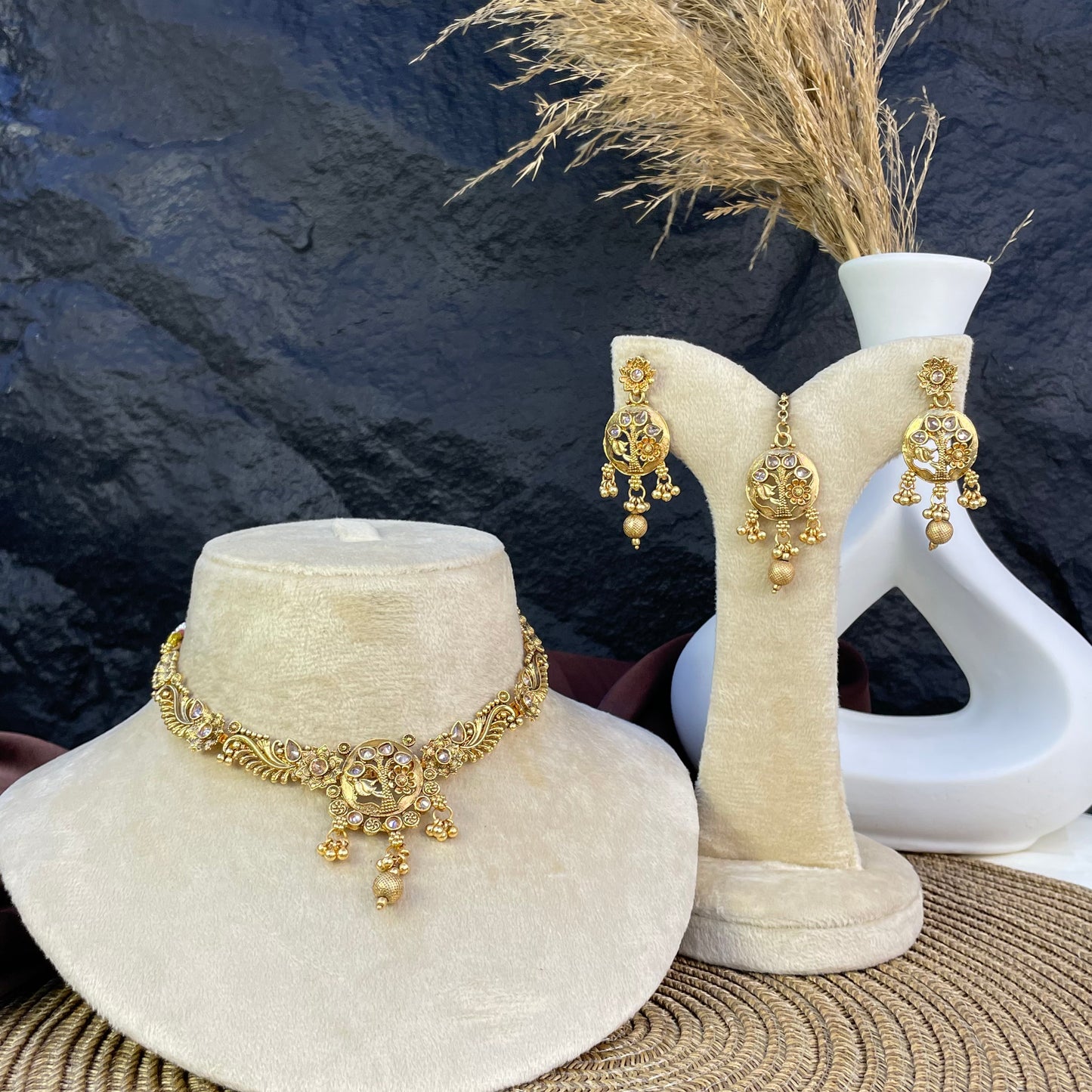 RAJWARI ARBOREAL HERITAGE NECKLACE SET