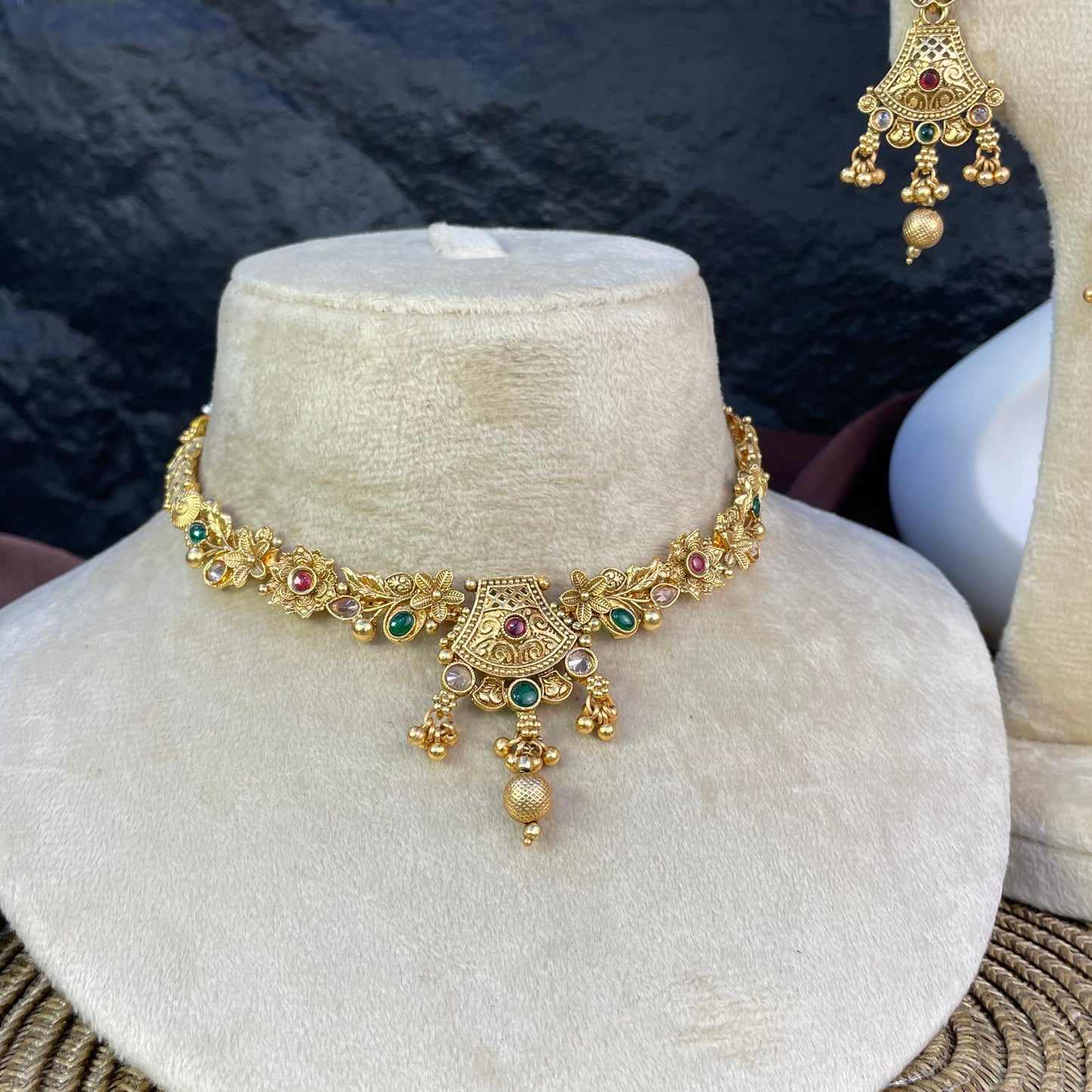 RAJWARI ARCHITECTURAL FILIGREE NECKLACE SET