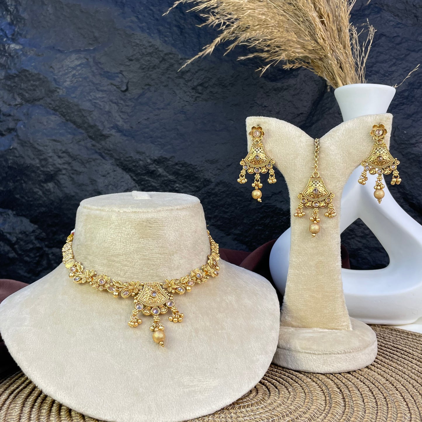 RAJWARI ARCHITECTURAL FILIGREE NECKLACE SET