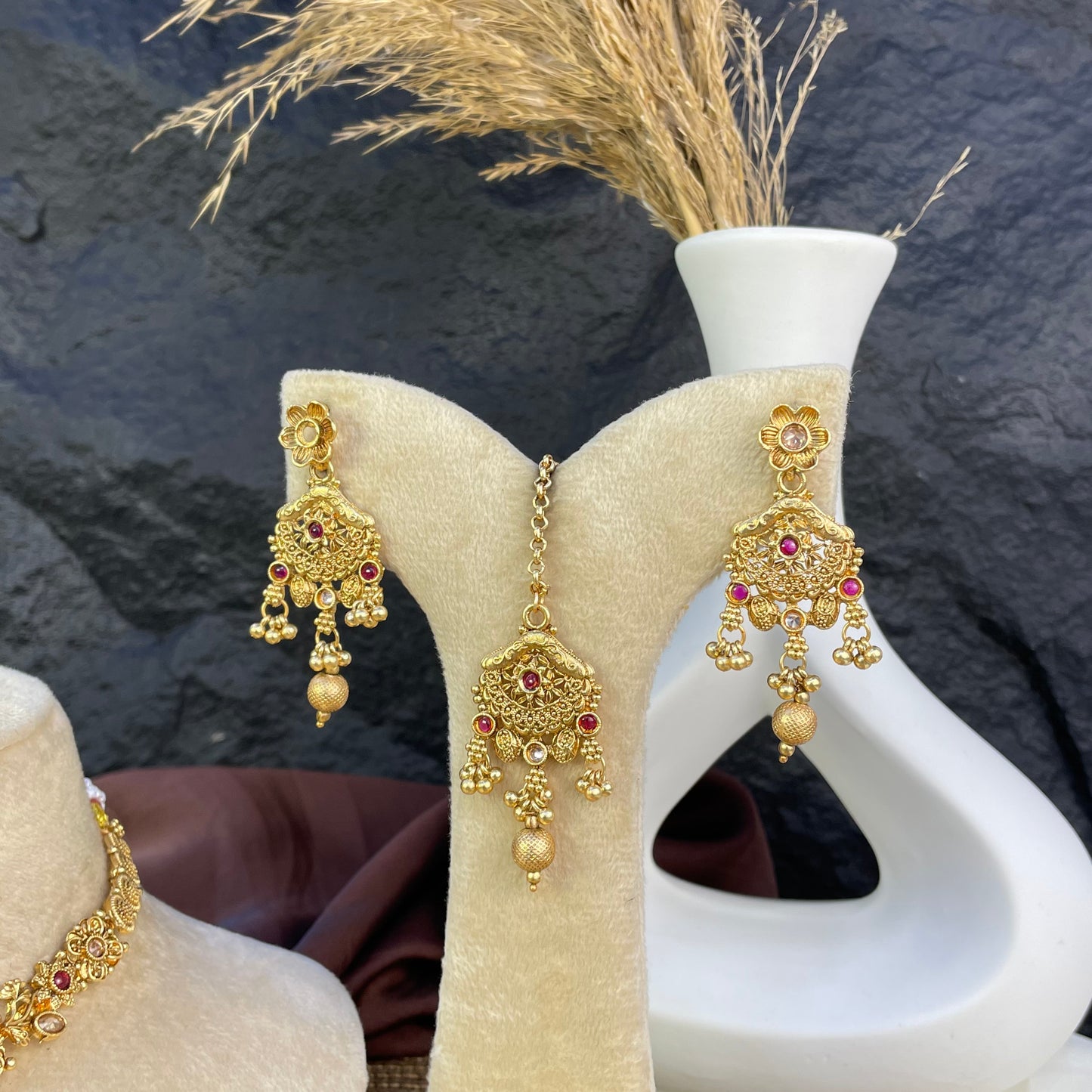 RAJWARI ARTISAN BLOSSOM NECKLACE SET