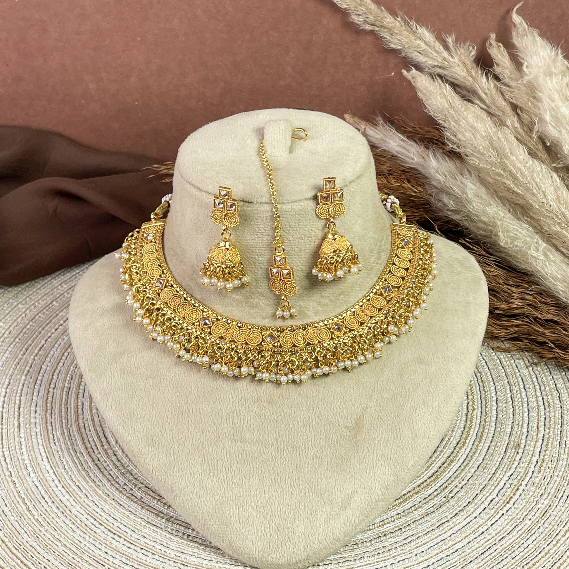 Royal Pearl Copper Necklace Set