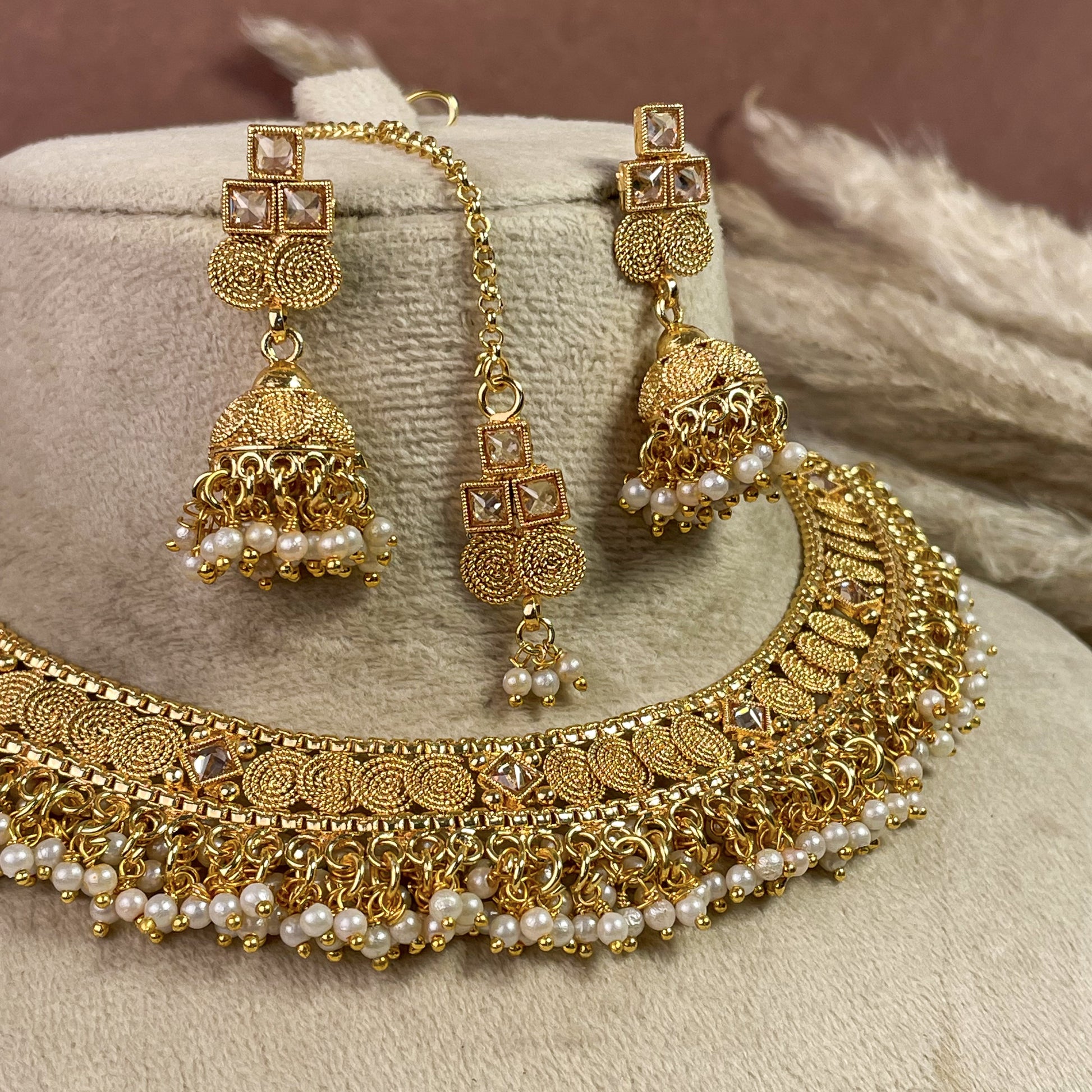 Royal Pearl Copper Necklace Set