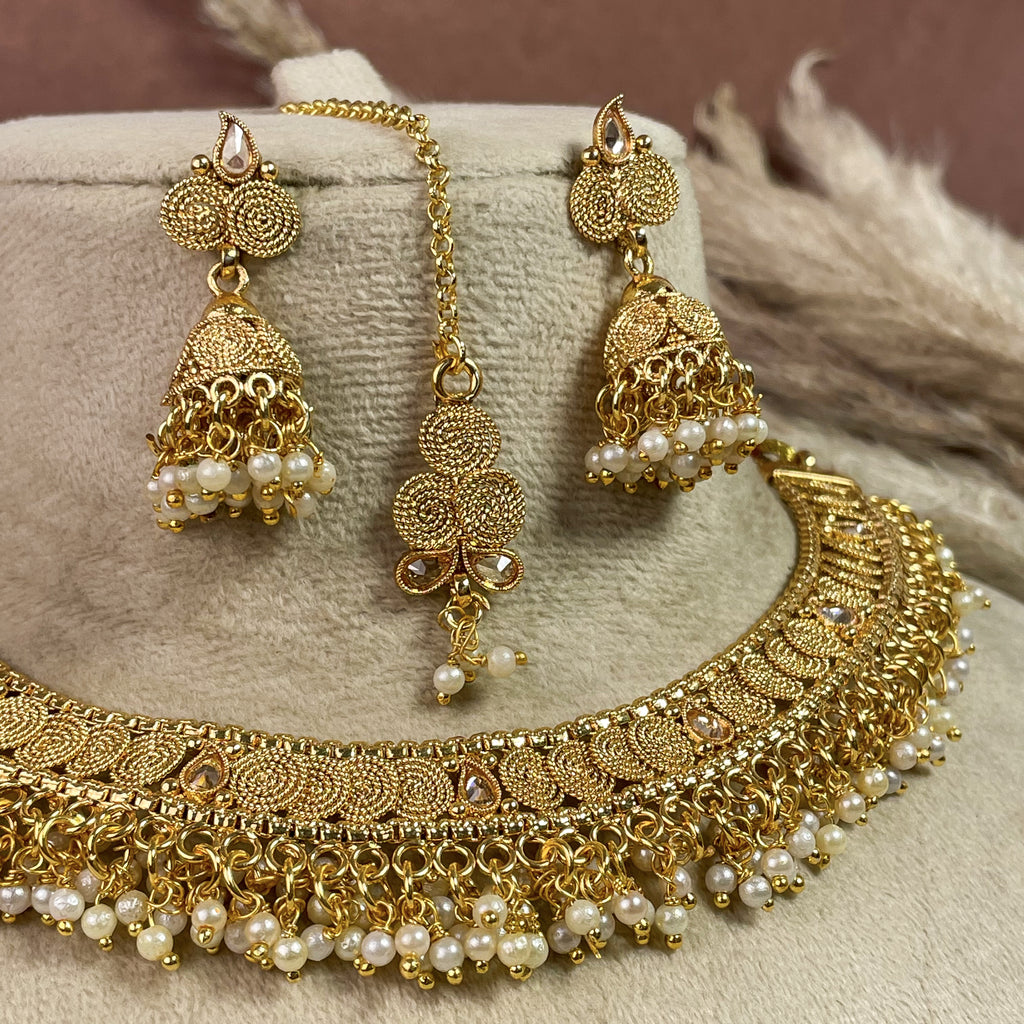 Rich Heritage Copper Necklace Set