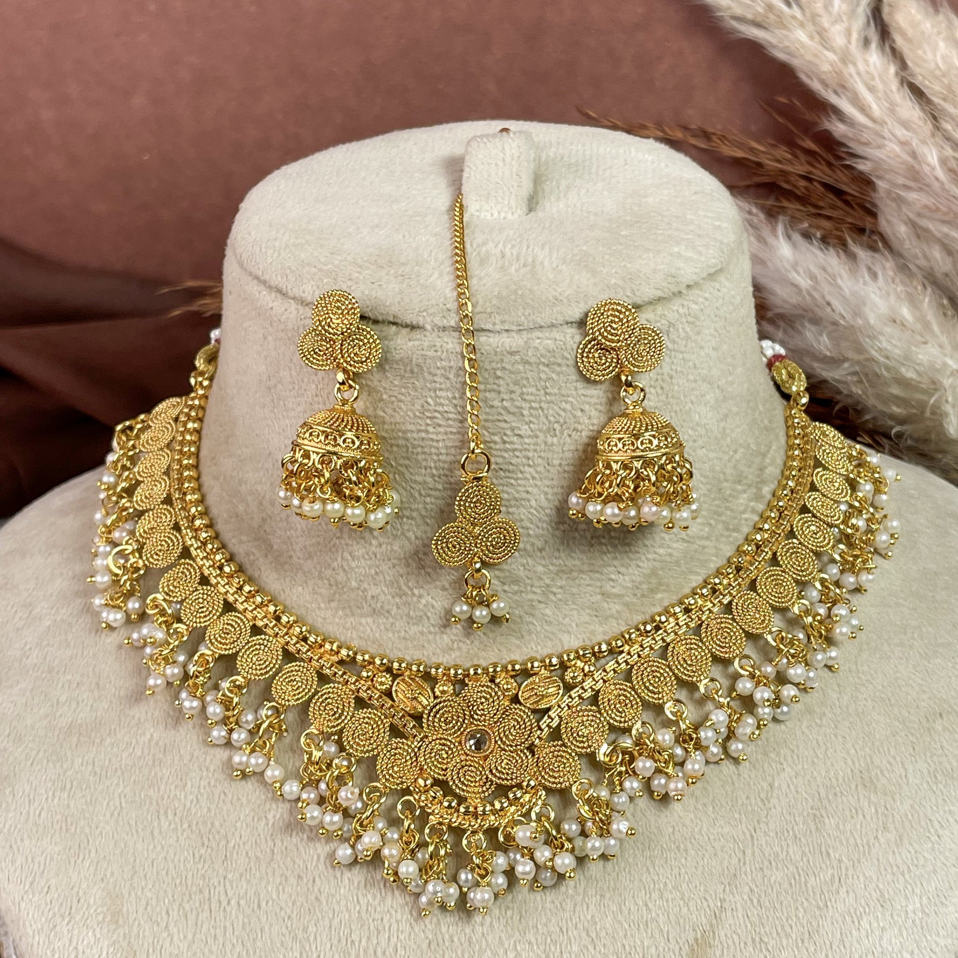 Classic Pearl Copper Necklace Set