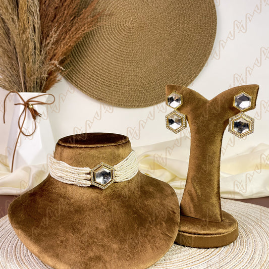 Jahan Ara Pearl Kundan Choker