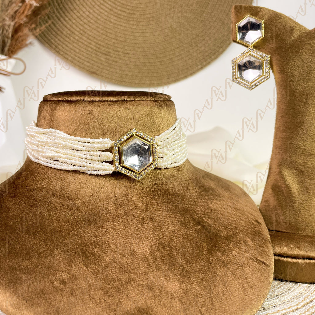 Jahan Ara Pearl Kundan Choker