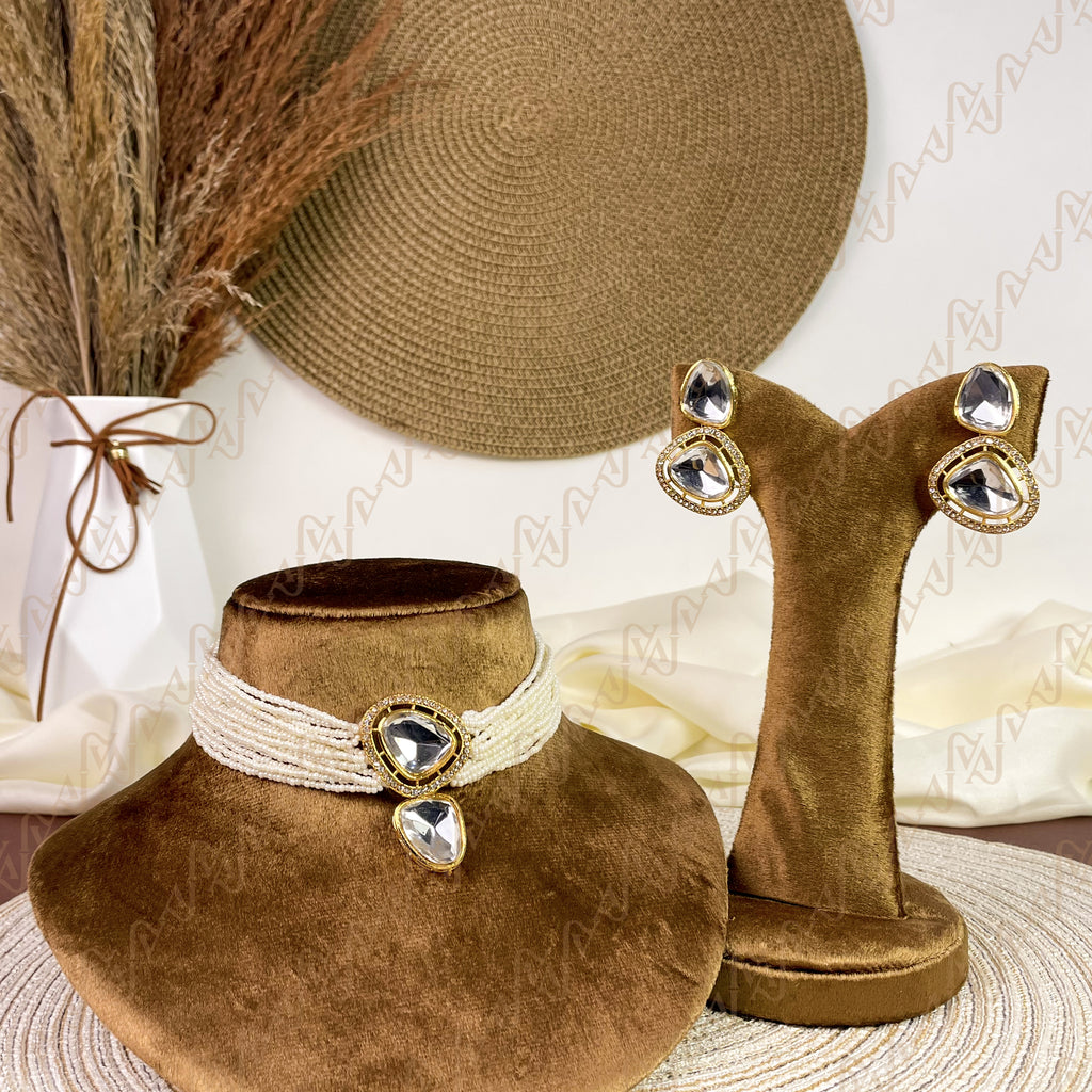 Aafreen Touch Pearl Kundan Choker