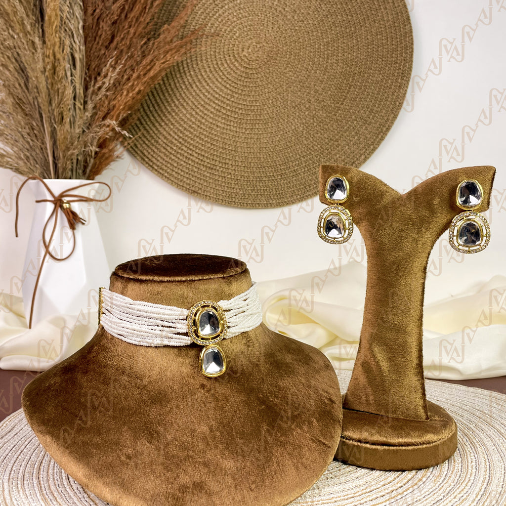 Glow Pearl Kundan Choker