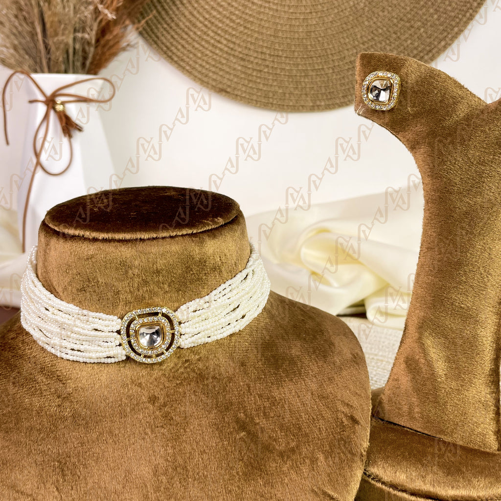 Shimmer Pearl Kundan Choker