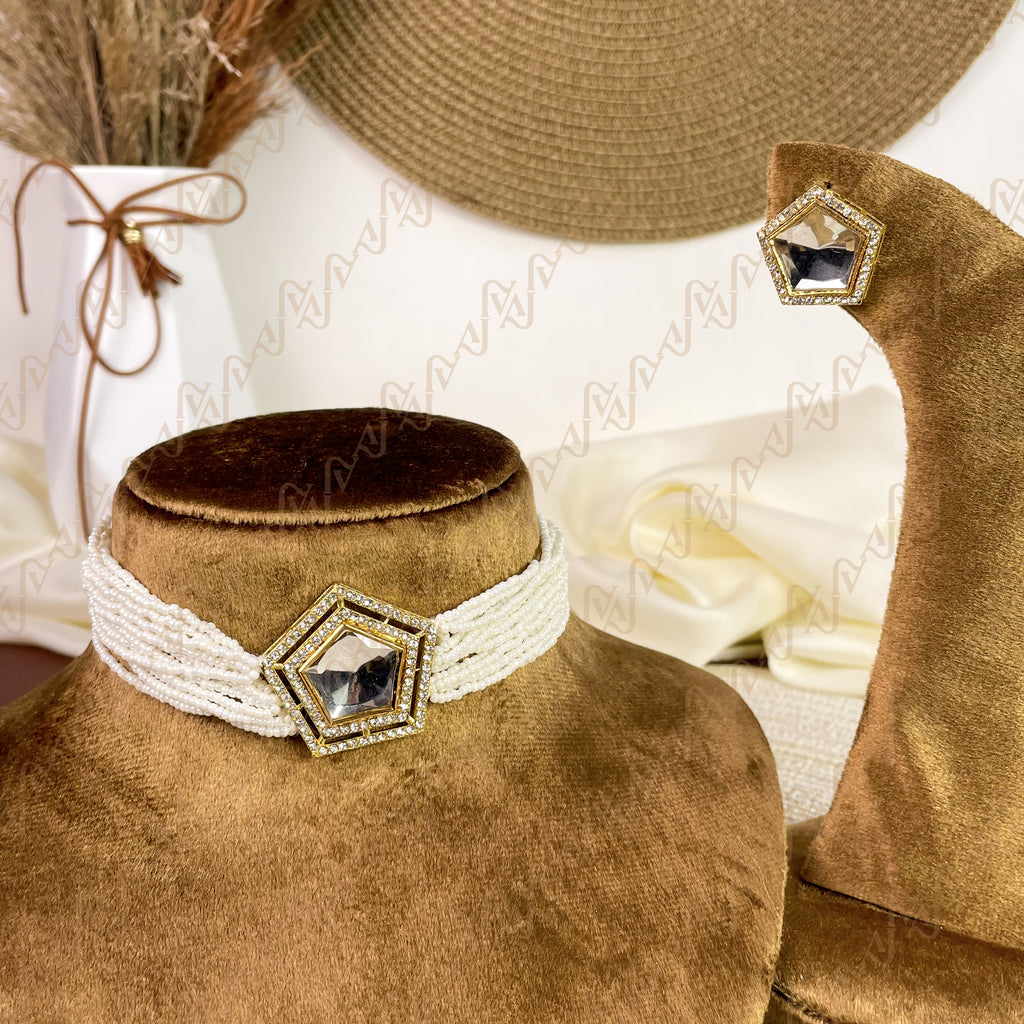 Luxe Pearl Kundan Choker