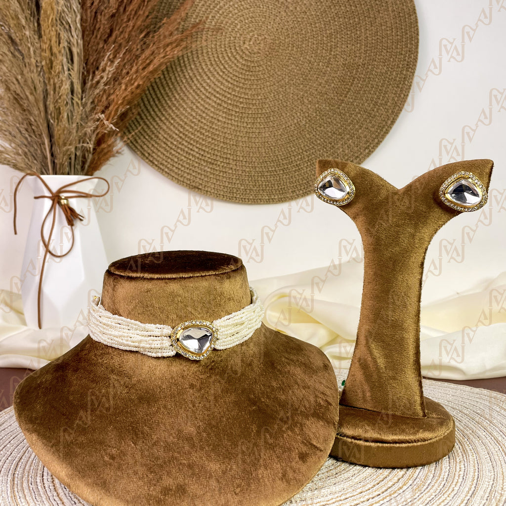 Shine Pearl Kundan Choker