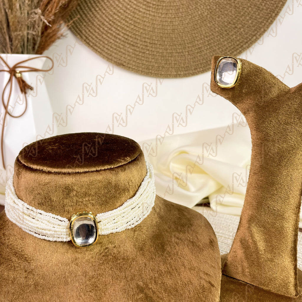 Elegant Pearl Kundan Choker