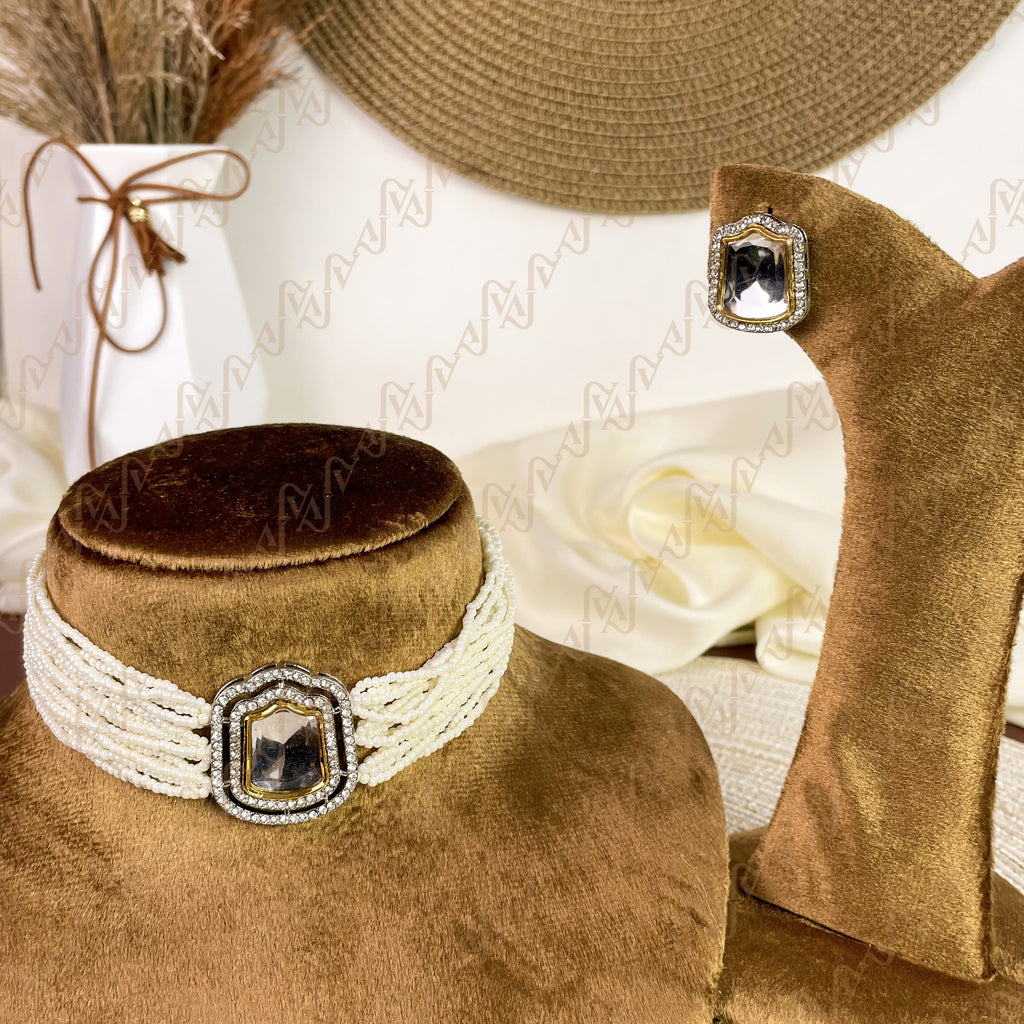 Golden Pearl Kundan Choker