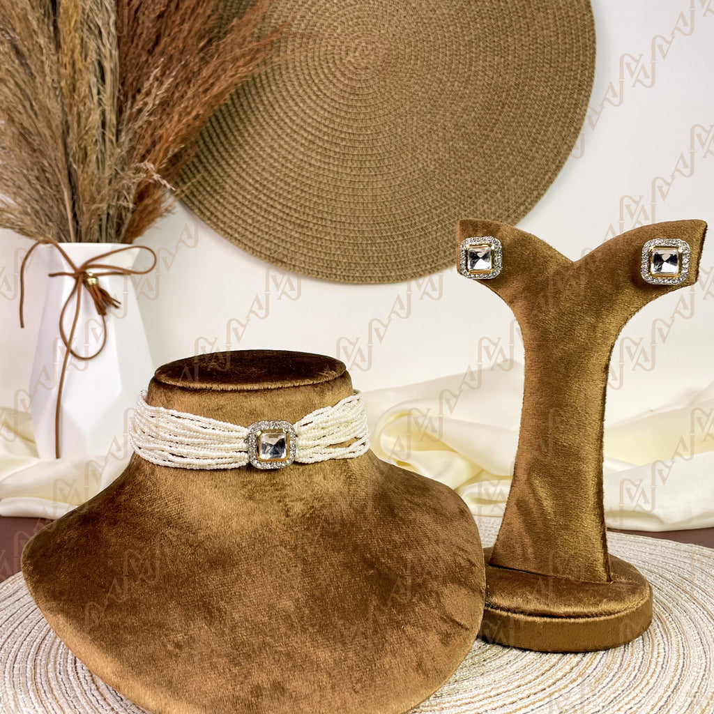 Pureline Pearl Kundan Choker