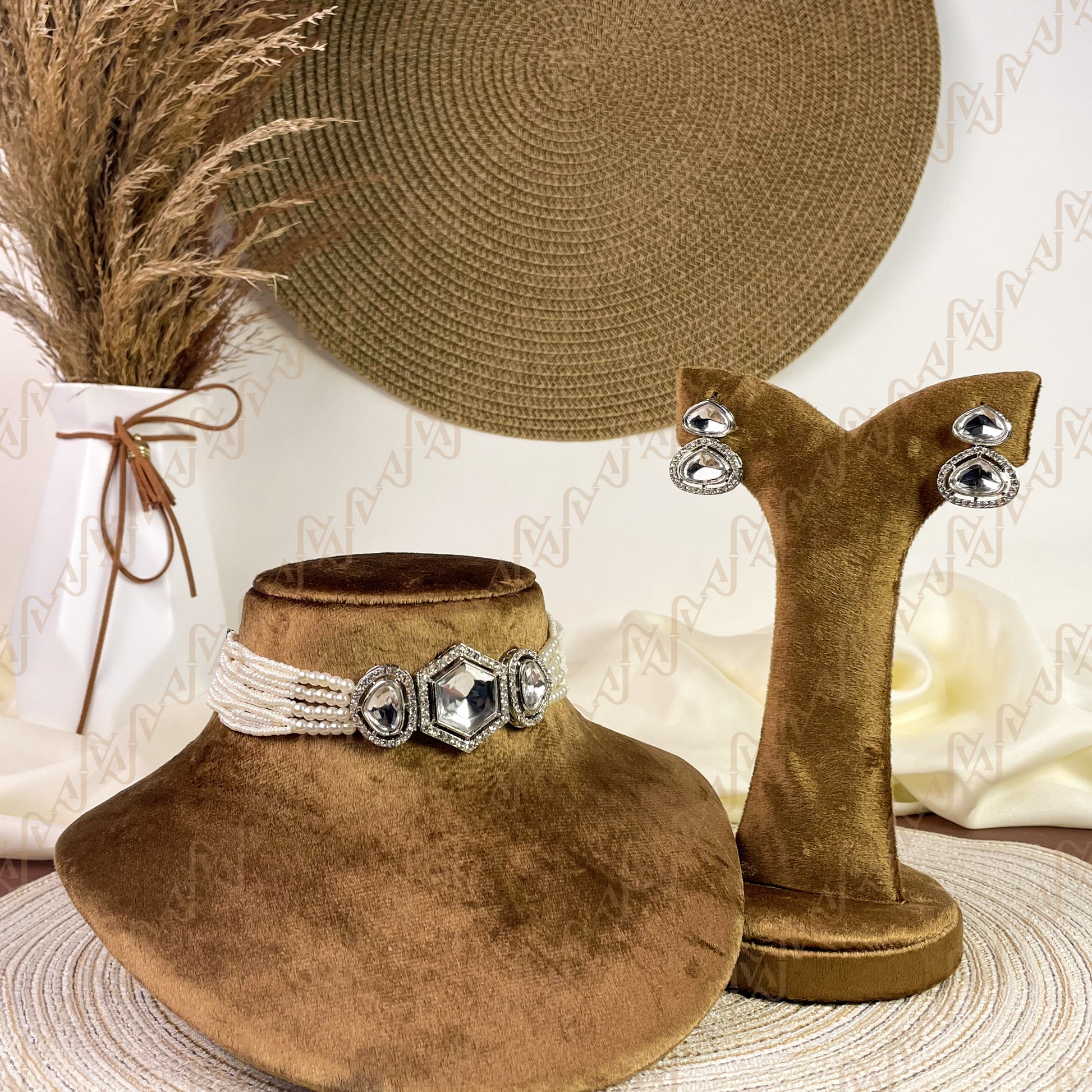 Starlight Grace Kundan Choker