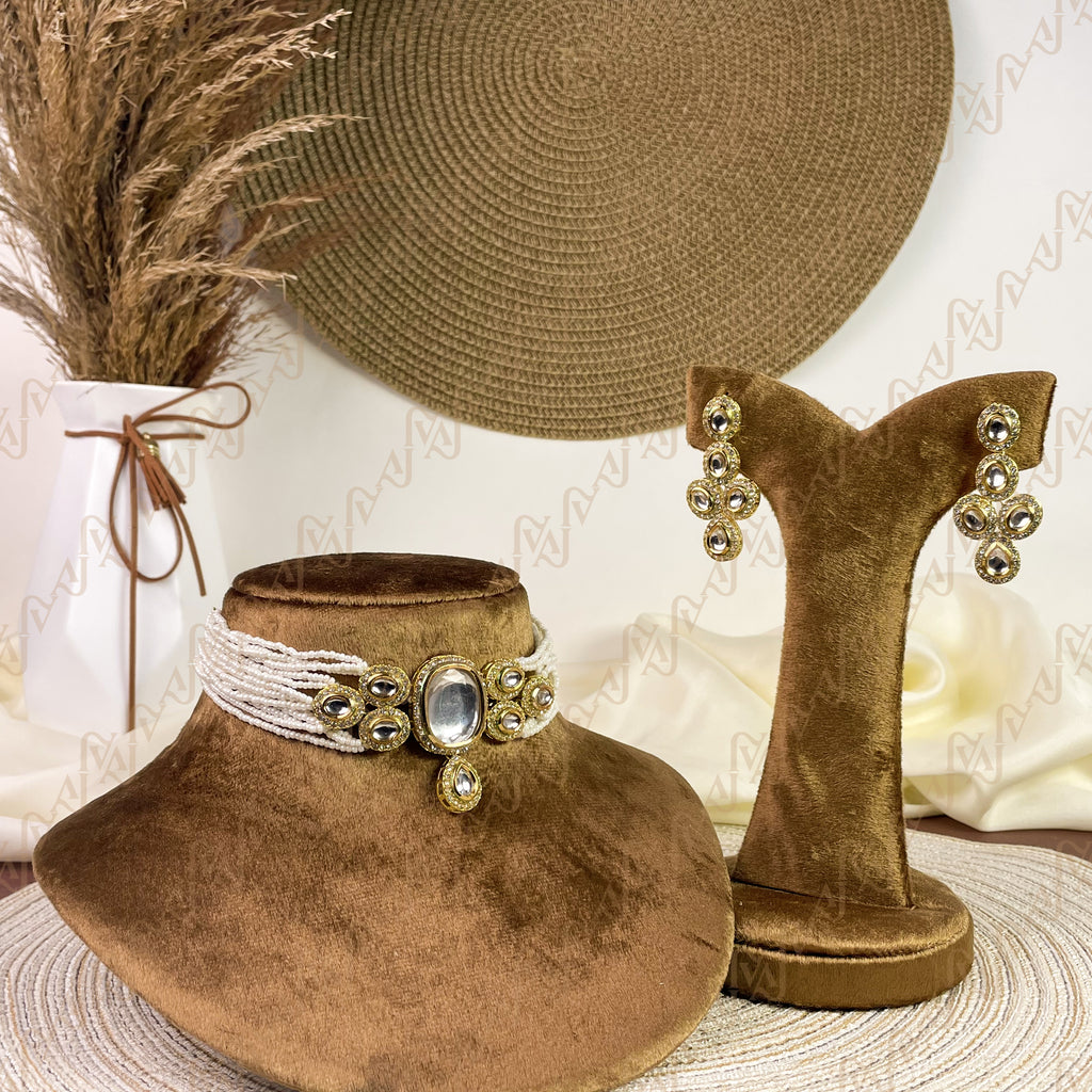 Jewel Crest Kundan Choker