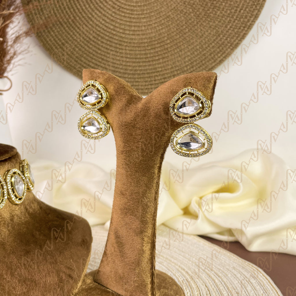 Aabroo Charm Kundan Choker