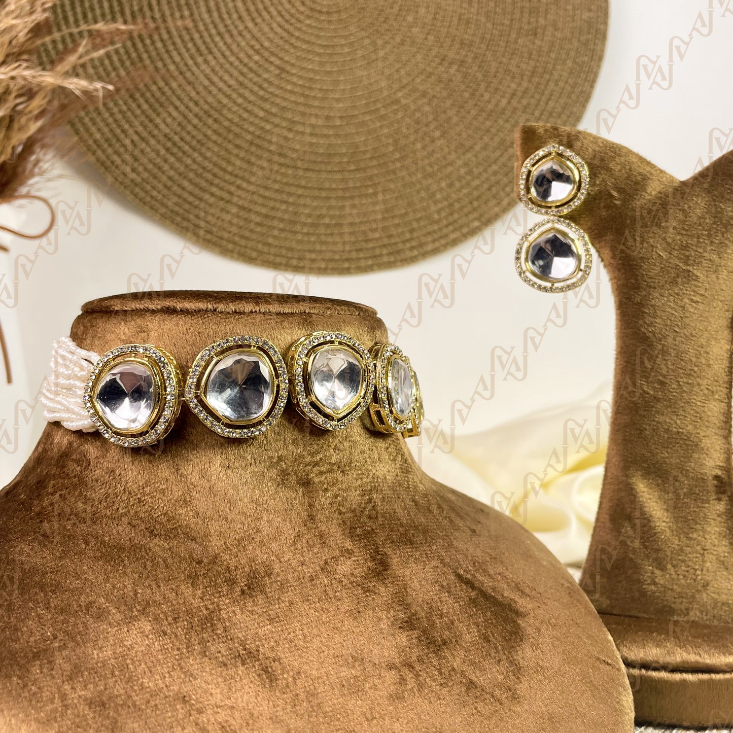 Orbit Kundan Choker
