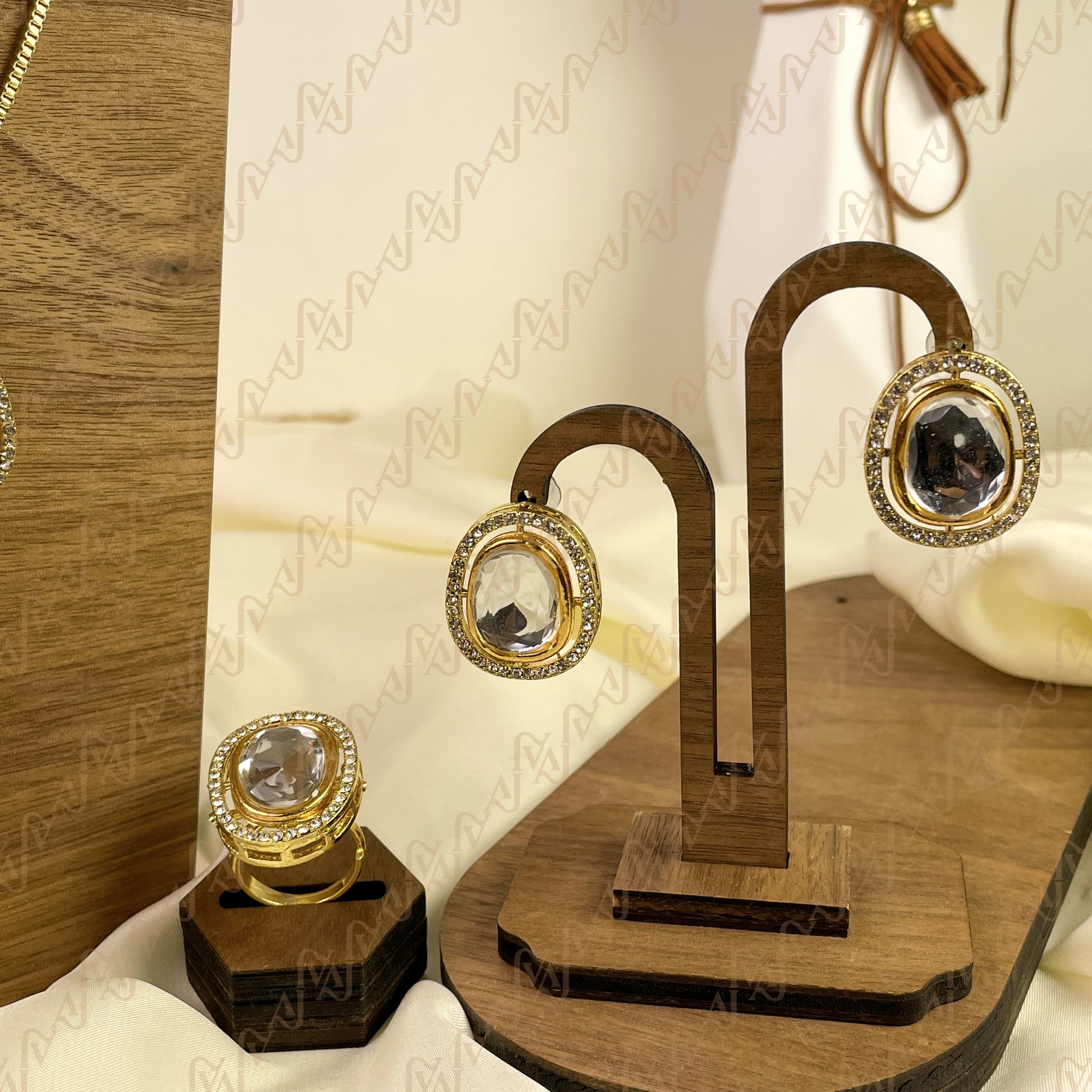 Royal Shine Kundan Combo Set