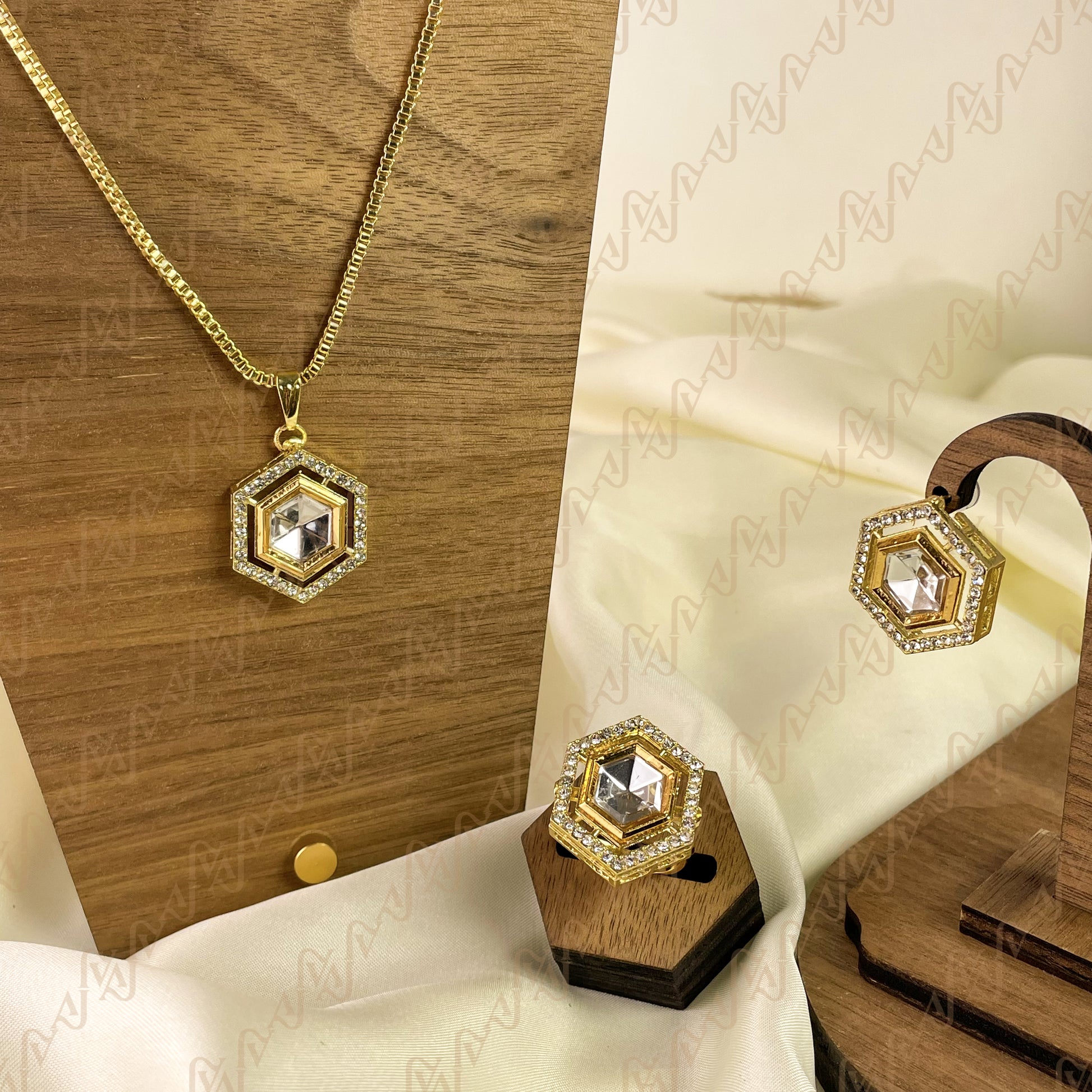 Diamond Gleam Kundan Combo Set