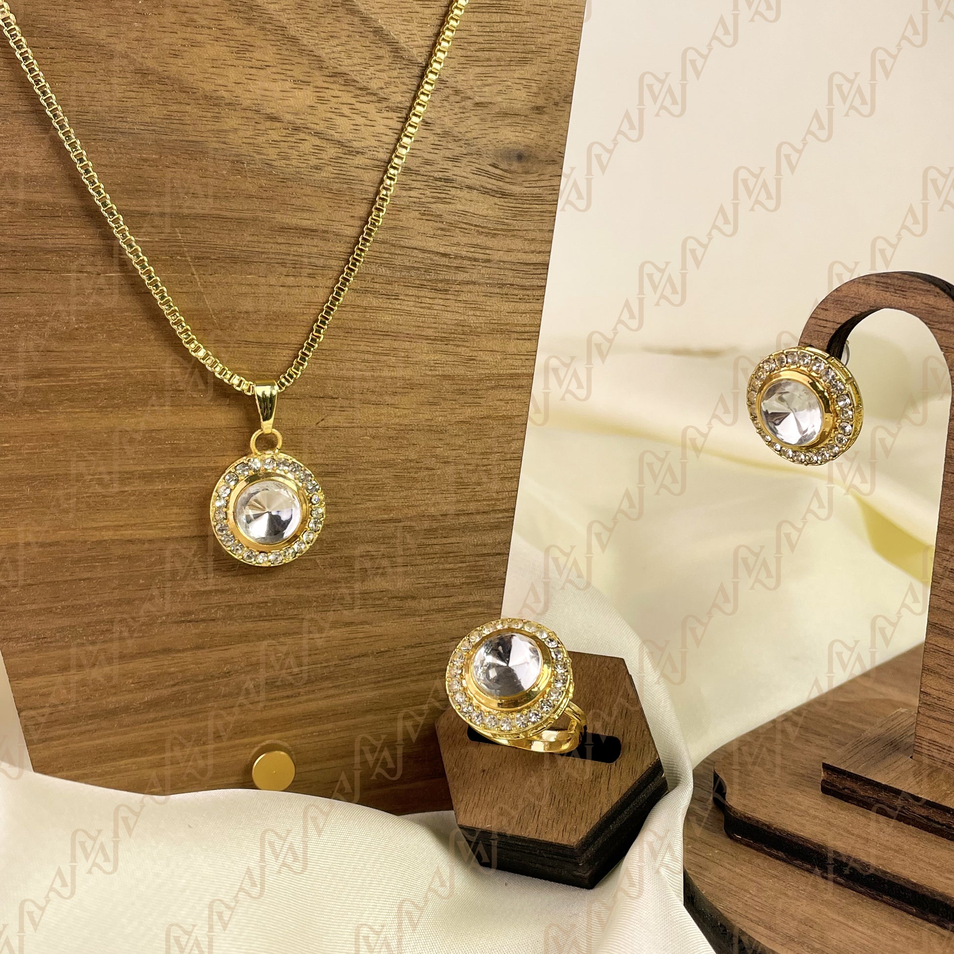 Grace Glow Kundan Combo Set