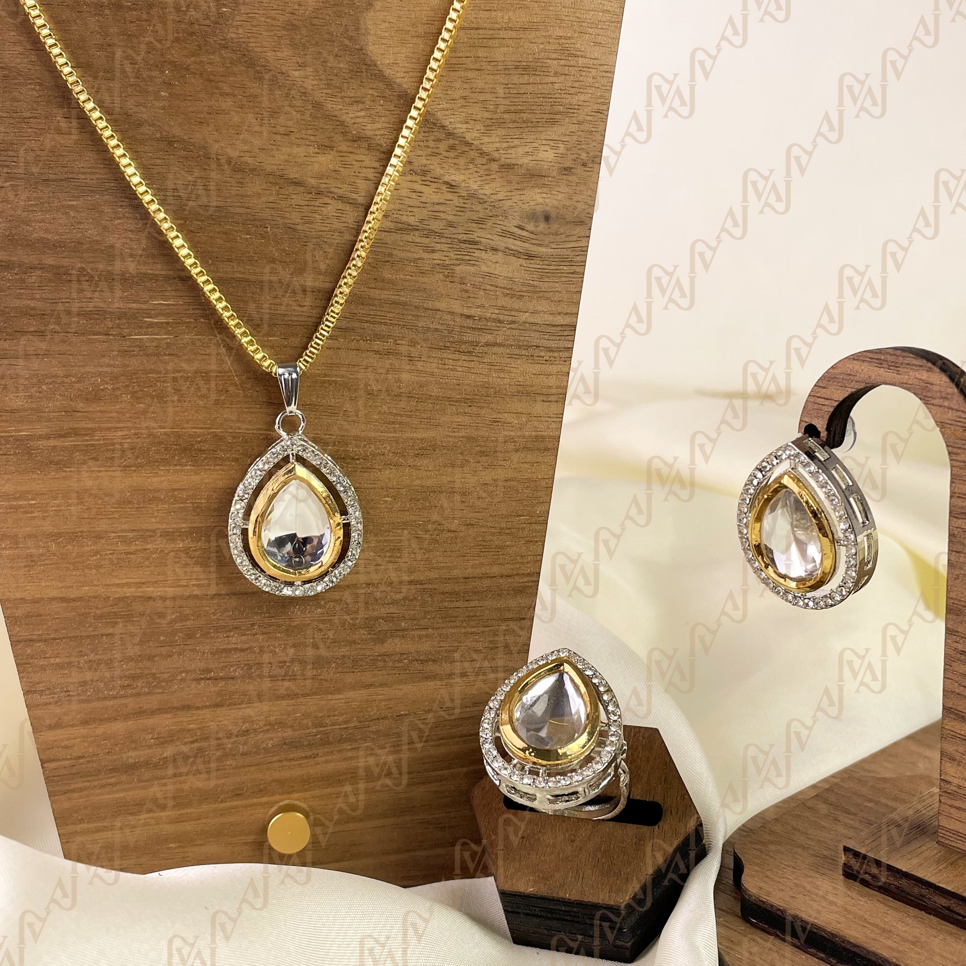 Crown Spark Kundan Combo Set