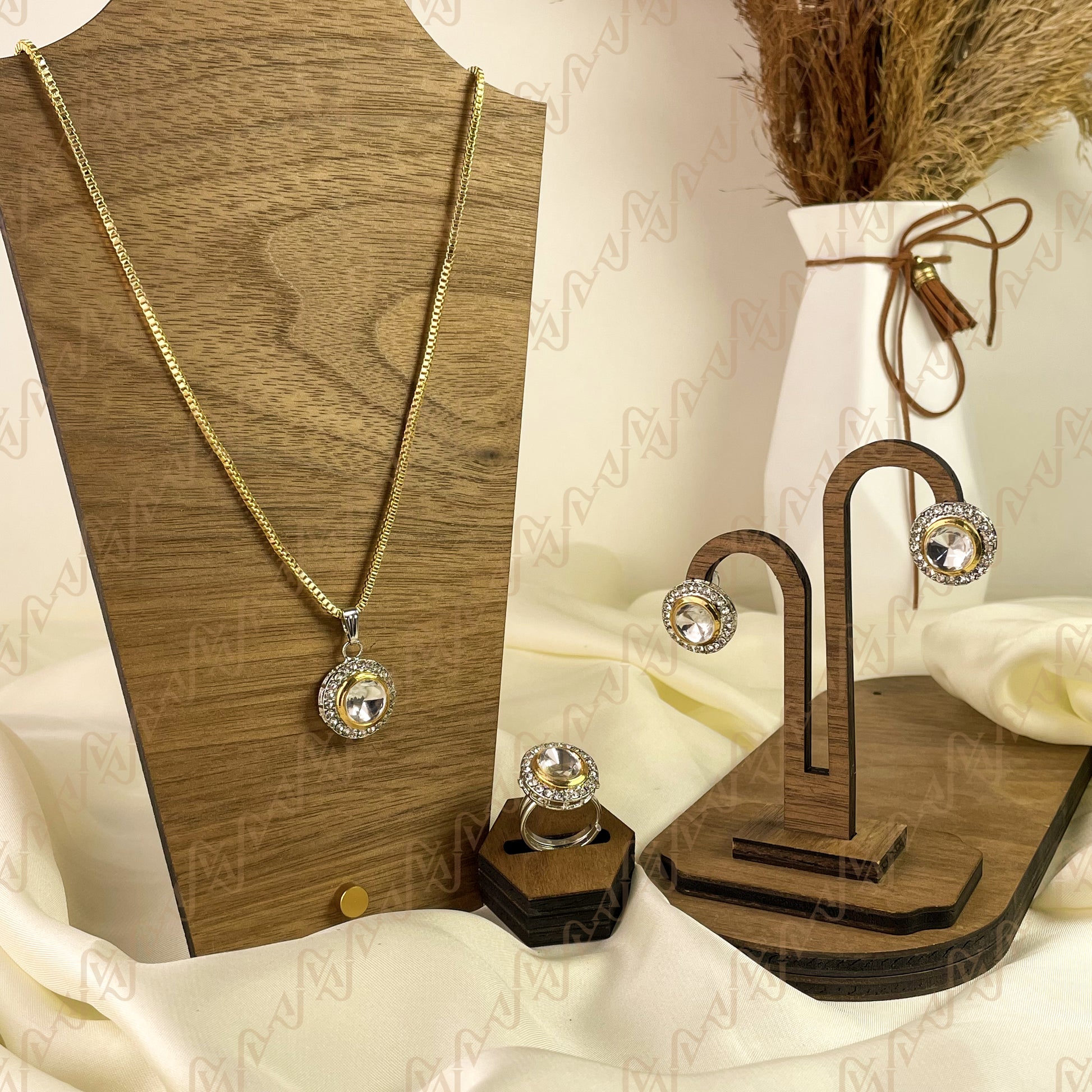 Charm Spark Kundan Combo Set