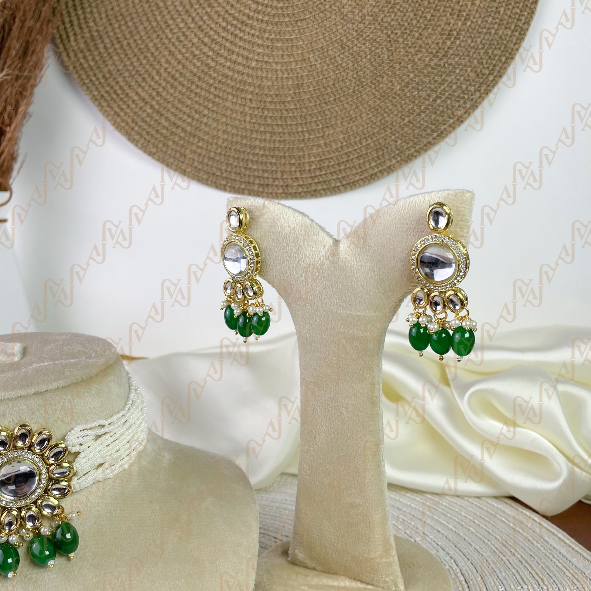 Serene Pearl Kundan Choker Set