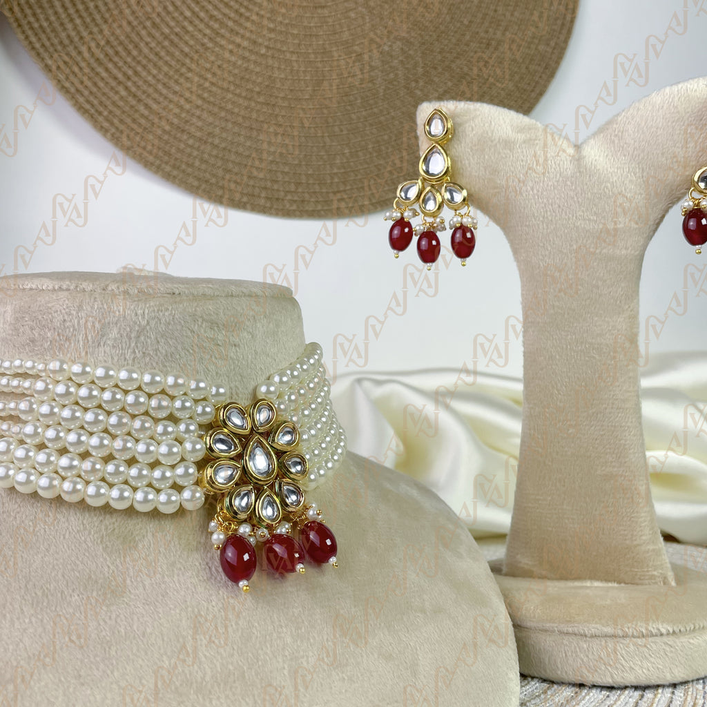 Golden Era Kundan Choker Set