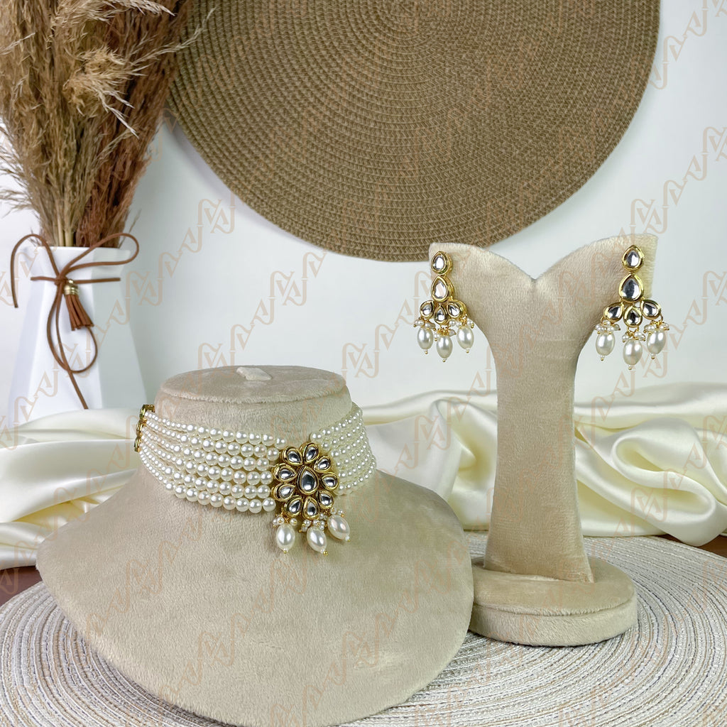 Golden Era Kundan Choker Set