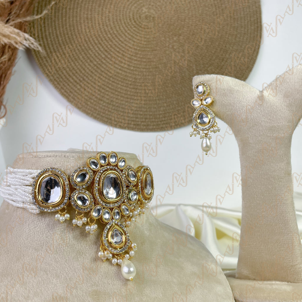Empress Glow Kundan Choker Set