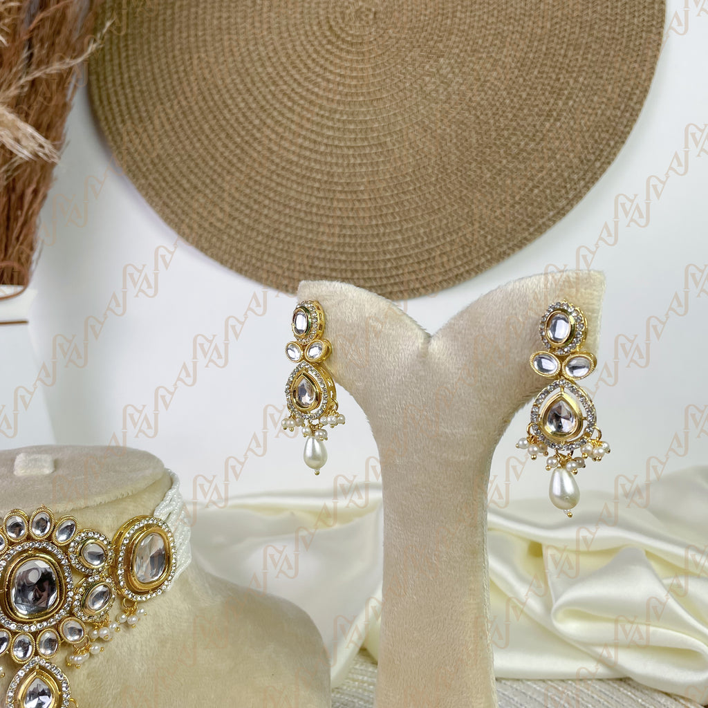 Empress Glow Kundan Choker Set