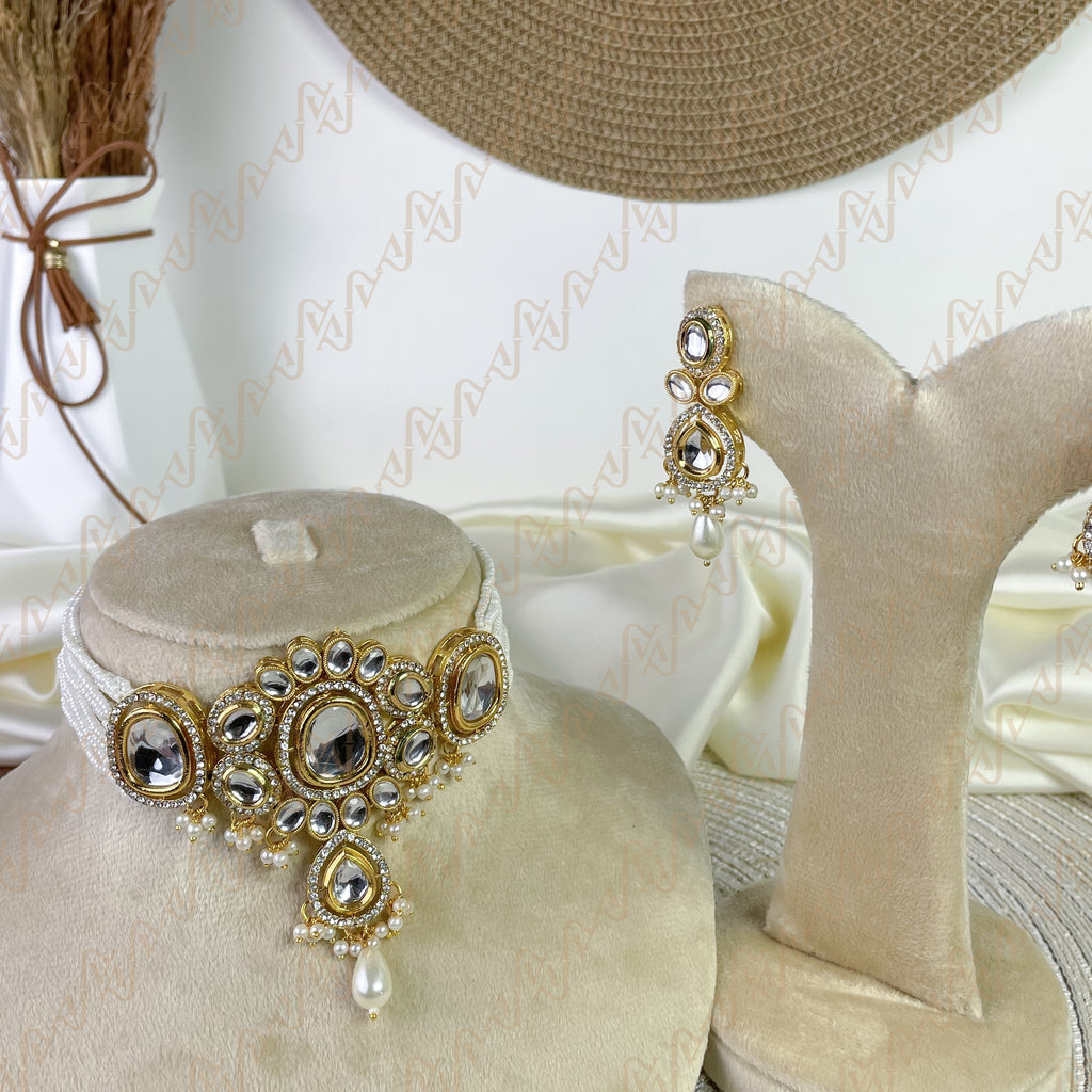 Empress Glow Kundan Choker Set