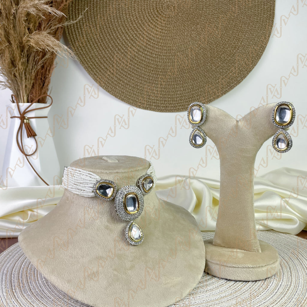 Shine Aura Kundan Choker Set