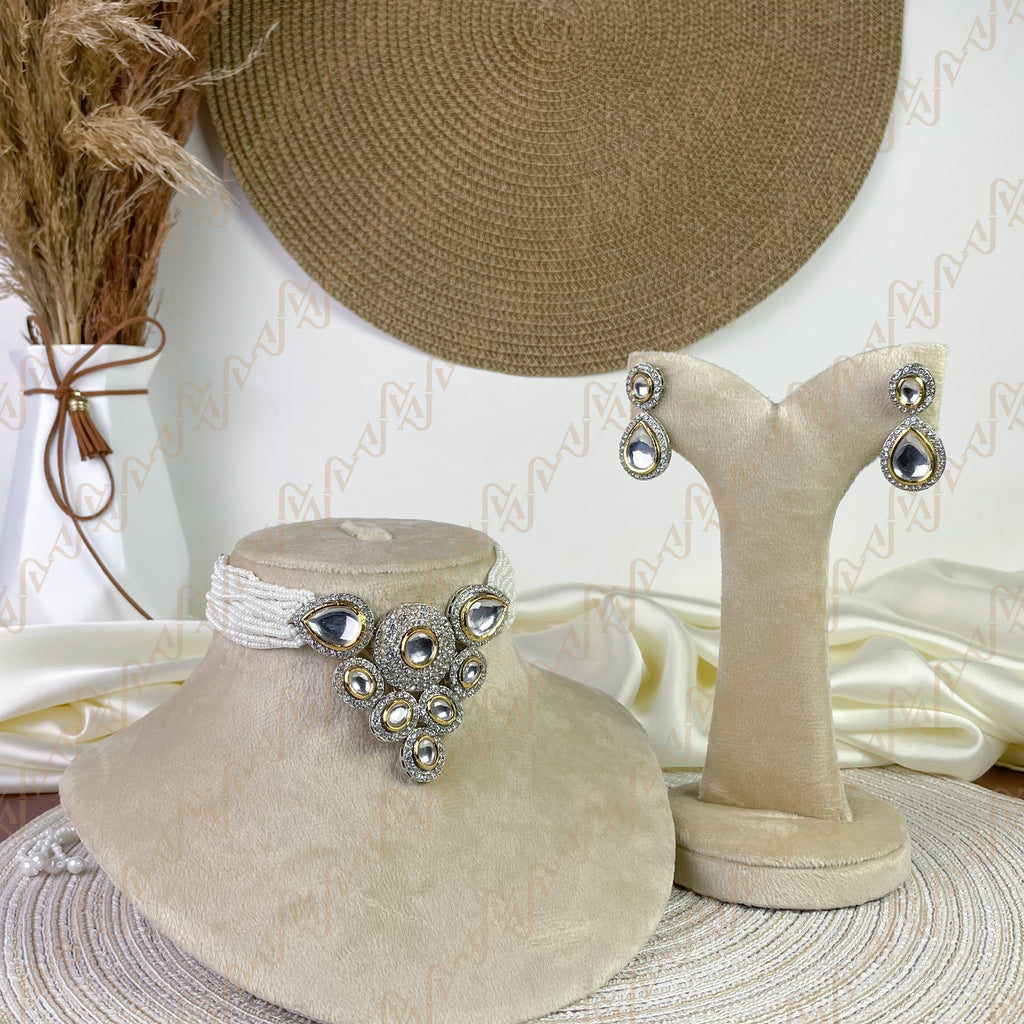 Graceful Glow Kundan Choker Set