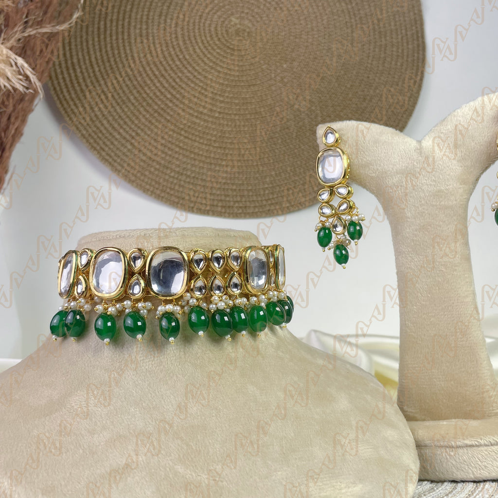 Shimmer Pearl Kundan Choker Set
