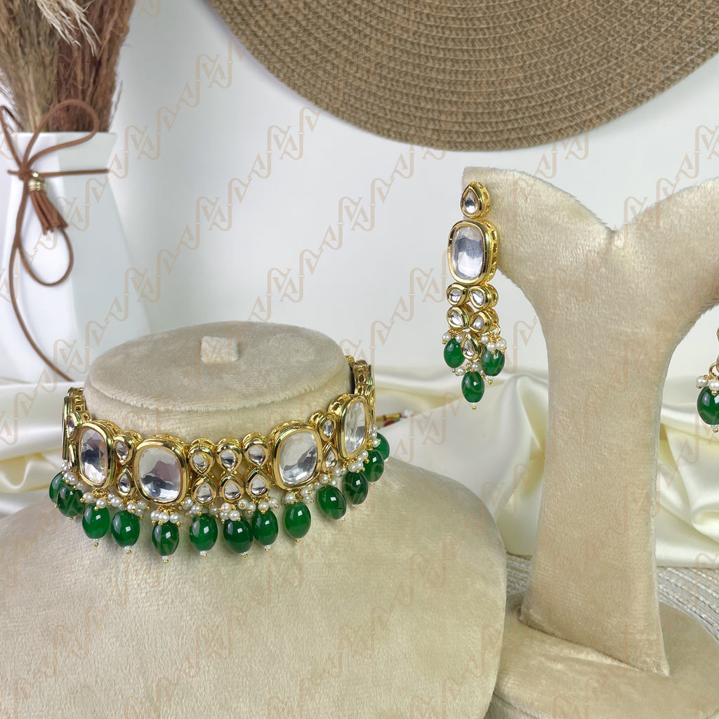Shimmer Pearl Kundan Choker Set