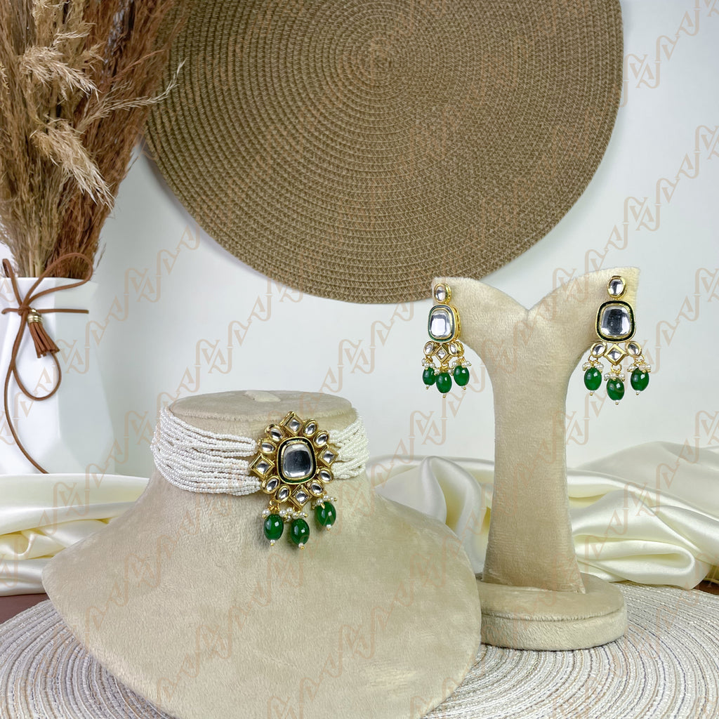 Grace Bloom Kundan Choker Set
