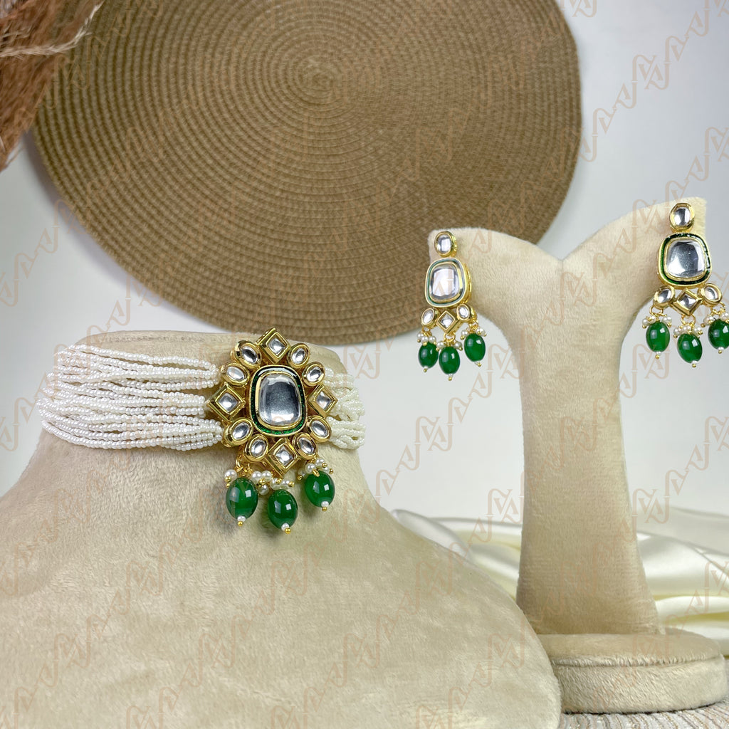 Grace Bloom Kundan Choker Set