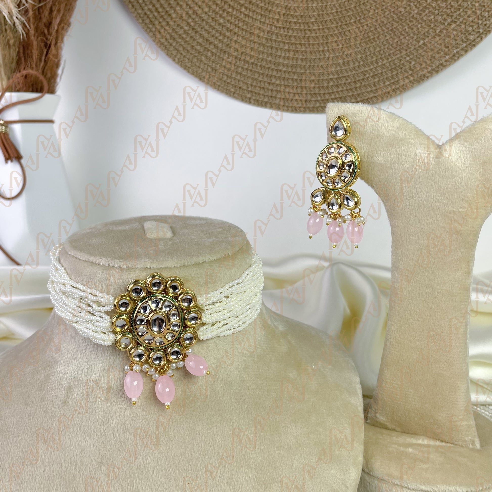 Elegant Pearl Kundan Choker Set