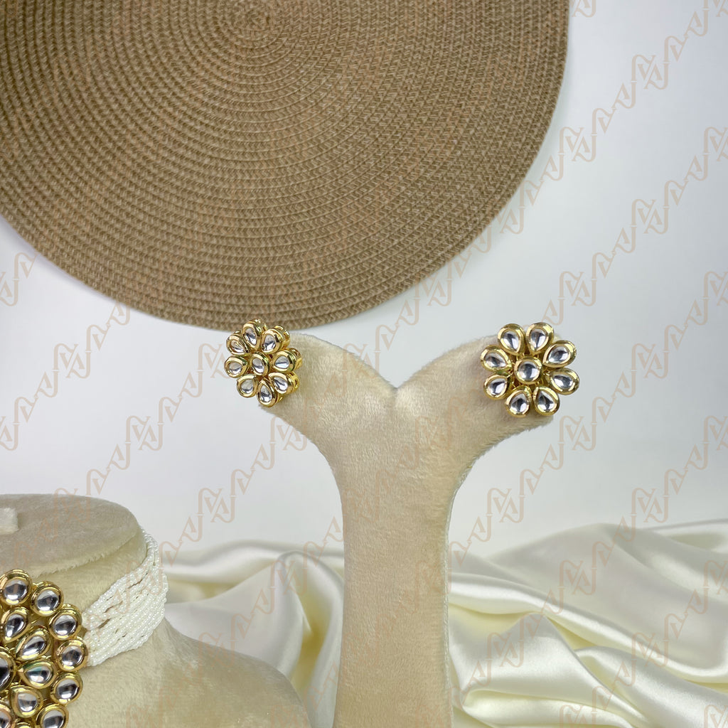 Dazzle Bloom Kundan Choker Set