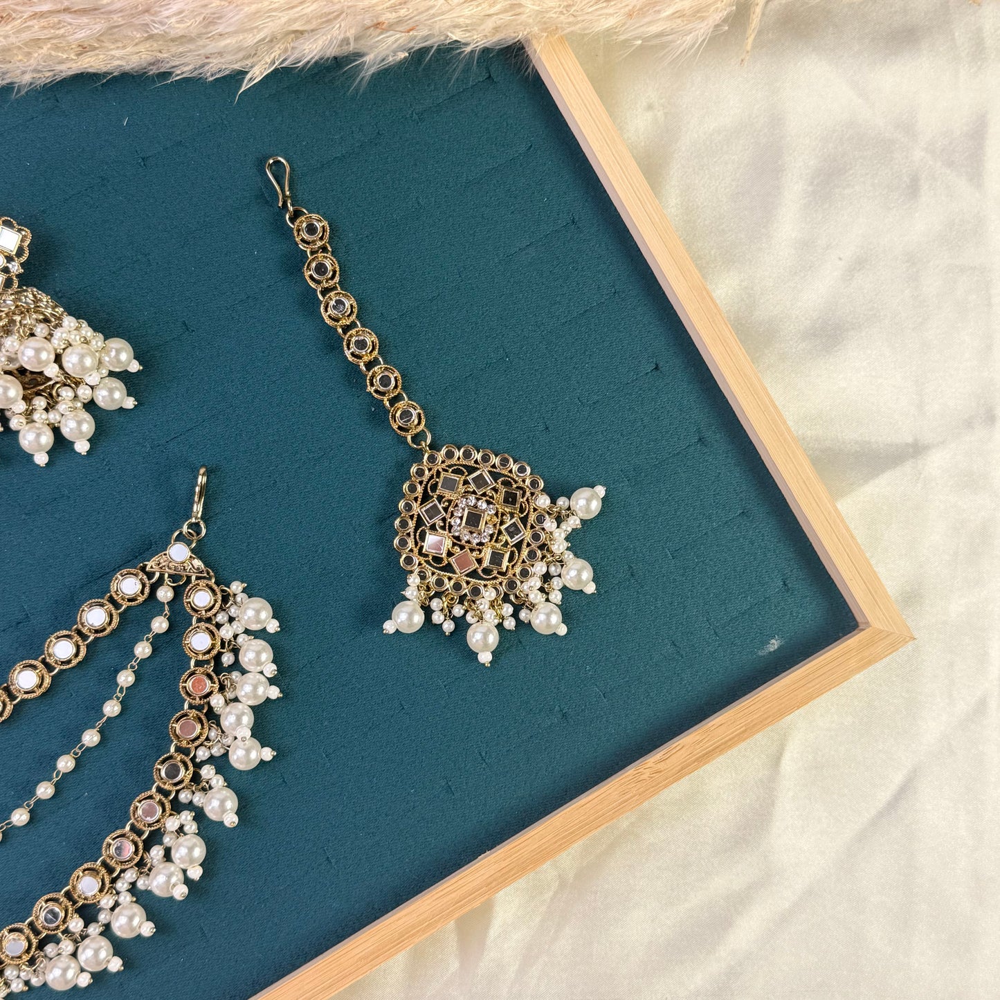 Teardrop emerald halo Tikka Sahara Kundan Earrings